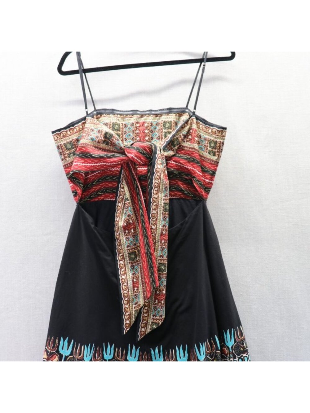 BCBG Max Azria Southwest Geo Print Tie Back Dress Black Red Medium - Picture 4 of 15